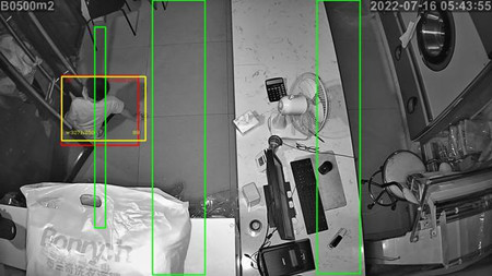 AI視頻聯(lián)網(wǎng)報(bào)警系統(tǒng)記錄下的一幕&ldquo;縮骨功&rdquo;